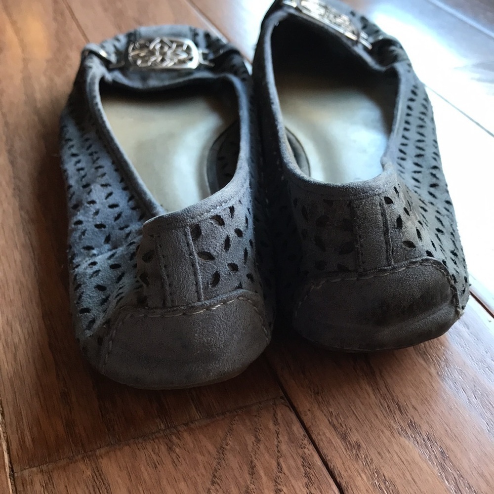 Wellworn Christian Siriano dusty blue laser cut flats - Picture 3 of 7